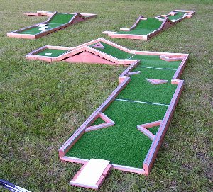 18-hole interchangeable Mini Golf course
